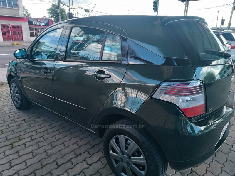 CHEVROLET - AGILE - 2013/2013 - Verde - R$ 34.900,00