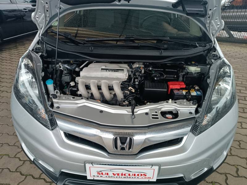 HONDA - FIT - 2013/2013 - Prata - R$ 53.900,00