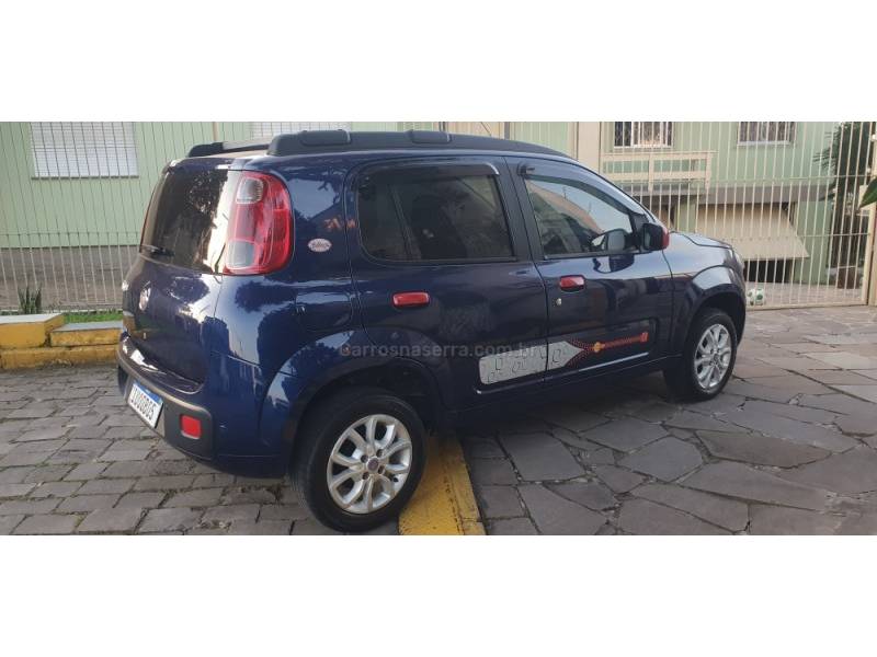 FIAT - UNO - 2014/2014 - Azul - R$ 33.900,00