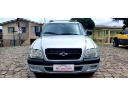 CHEVROLET - S10 - 2005/2005 - Prata - R$ 65.900,00