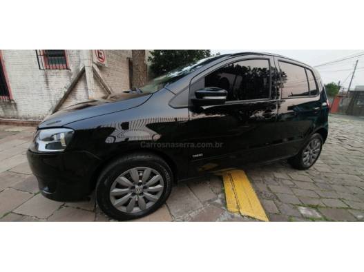 VOLKSWAGEN - FOX - 2011/2011 - Preta - R$ 28.900,00