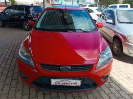 FORD - FOCUS - 2009/2009 - Vermelha - R$ 36.900,00