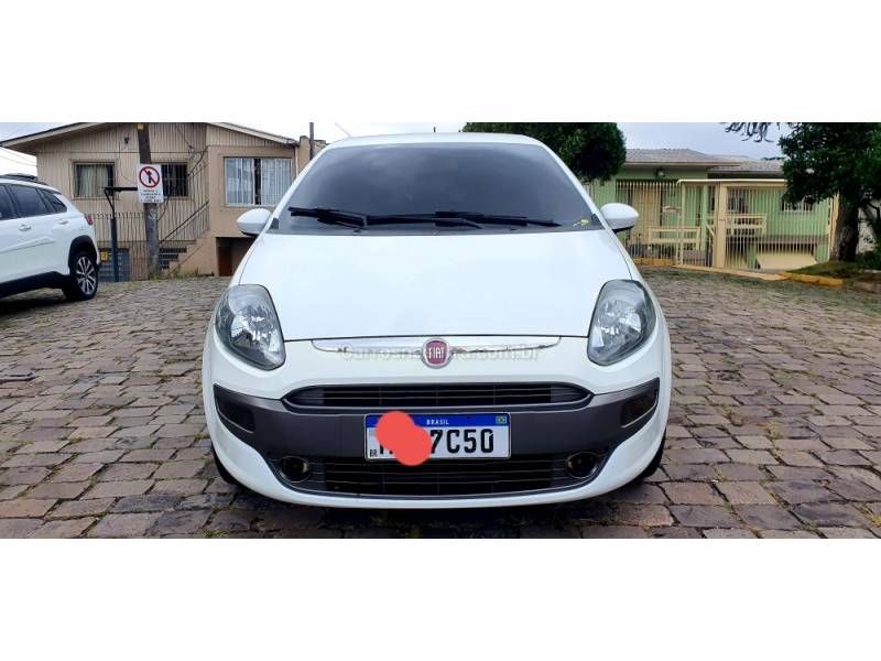 FIAT - PUNTO - 2014/2014 - Branca - R$ 41.900,00