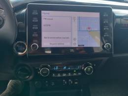 TOYOTA - HILUX - 2022/2022 - Prata - R$ 238.000,00