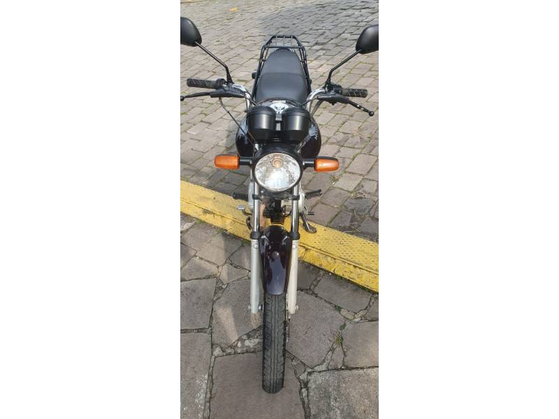 HONDA - CG 125 - 2011/2011 - Roxa - R$ 7.500,00