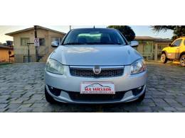 FIAT - SIENA - 2013/2013 - Prata - R$ 32.900,00