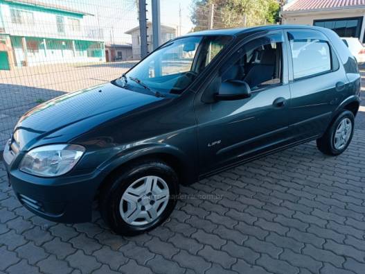 CHEVROLET - CELTA - 2009/2009 - Cinza - R$ 20.900,00