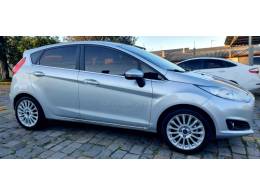 FORD - FIESTA - 2017/2017 - Prata - R$ 56.900,00