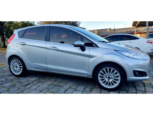 FORD - FIESTA - 2017/2017 - Prata - R$ 56.900,00