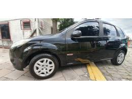 FORD - FIESTA - 2012/2013 - Preta - R$ 32.900,00