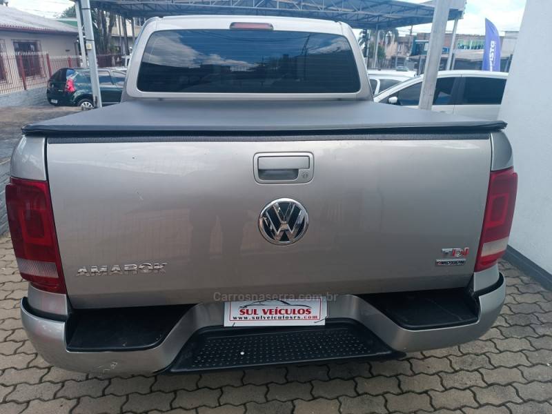 VOLKSWAGEN - AMAROK - 2013/2013 - Prata - R$ 77.900,00