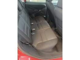 FIAT - IDEA - 2013/2014 - Vermelha - R$ 38.900,00