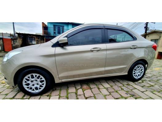 FORD - KA - 2017/2017 - Dourada - R$ 43.900,00