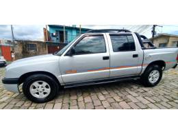 CHEVROLET - S10 - 2005/2005 - Prata - R$ 65.900,00