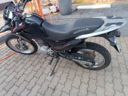 HONDA - NXR 150 - 2014/2014 - Preta - R$ 13.800,00