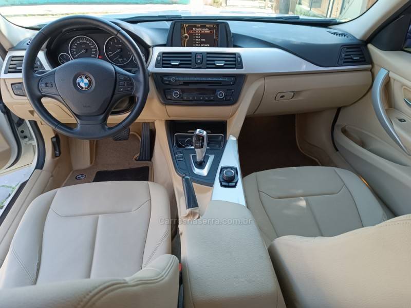 BMW - 320I - 2013/2014 - Branca - R$ 98.900,00