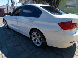 BMW - 320I - 2013/2014 - Branca - R$ 98.900,00