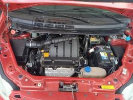 FIAT - IDEA - 2013/2014 - Vermelha - R$ 38.900,00