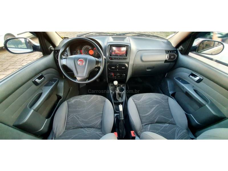 FIAT - SIENA - 2013/2013 - Prata - R$ 32.900,00