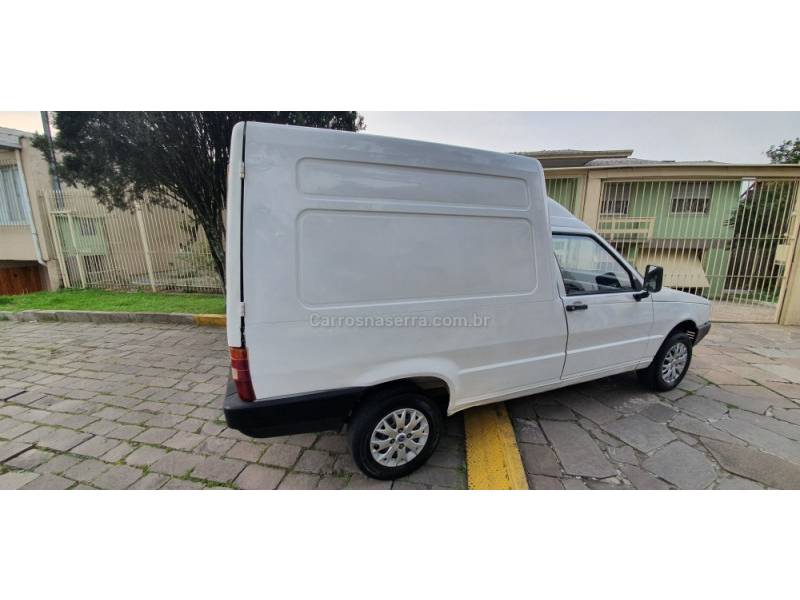 FIAT - FIORINO - 1994/1994 - Branca - R$ 18.900,00