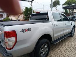 FORD - RANGER - 2018/2019 - Prata - R$ 138.900,00