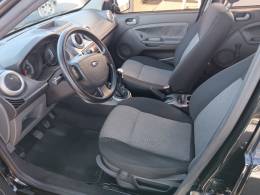 FORD - FIESTA - 2011/2012 - Preta - R$ 31.900,00