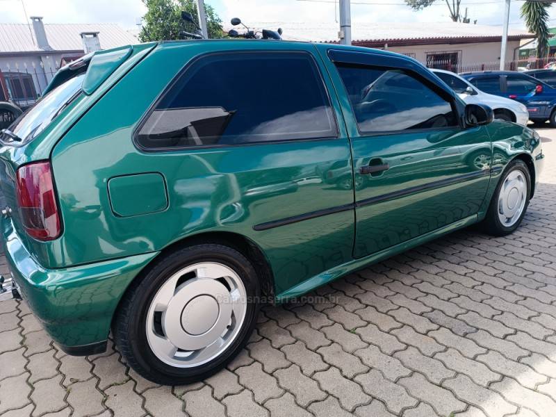 VOLKSWAGEN - GOL - 1998/1998 - Verde - R$ 22.500,00