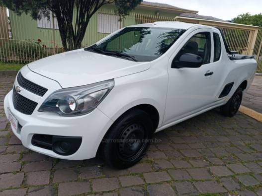 CHEVROLET - MONTANA - 2013/2014 - Branca - R$ 39.900,00