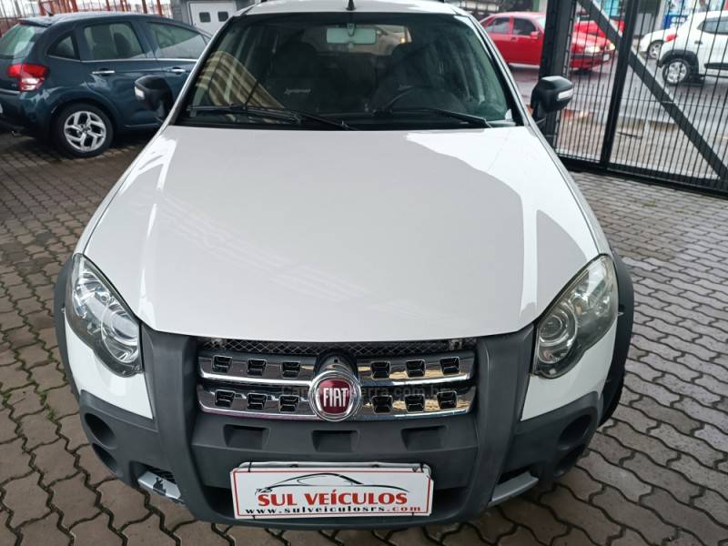 FIAT - PALIO - 2011/2012 - Branca - R$ 41.900,00