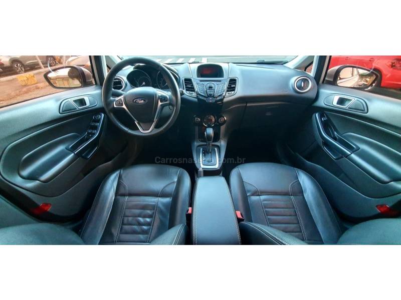 FORD - FIESTA - 2017/2017 - Prata - R$ 56.900,00