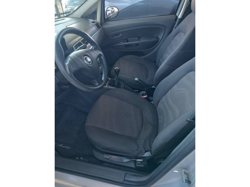 FIAT - PUNTO - 2008/2008 - Prata - R$ 31.900,00