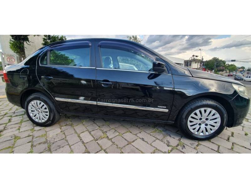 VOLKSWAGEN - VOYAGE - 2011/2011 - Preta - R$ 29.900,00