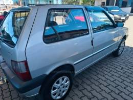 FIAT - UNO - 2009/2010 - Prata - R$ 19.900,00