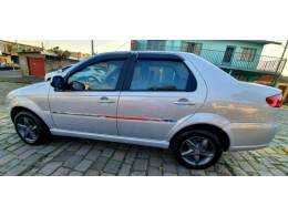 FIAT - SIENA - 2013/2013 - Prata - R$ 32.900,00